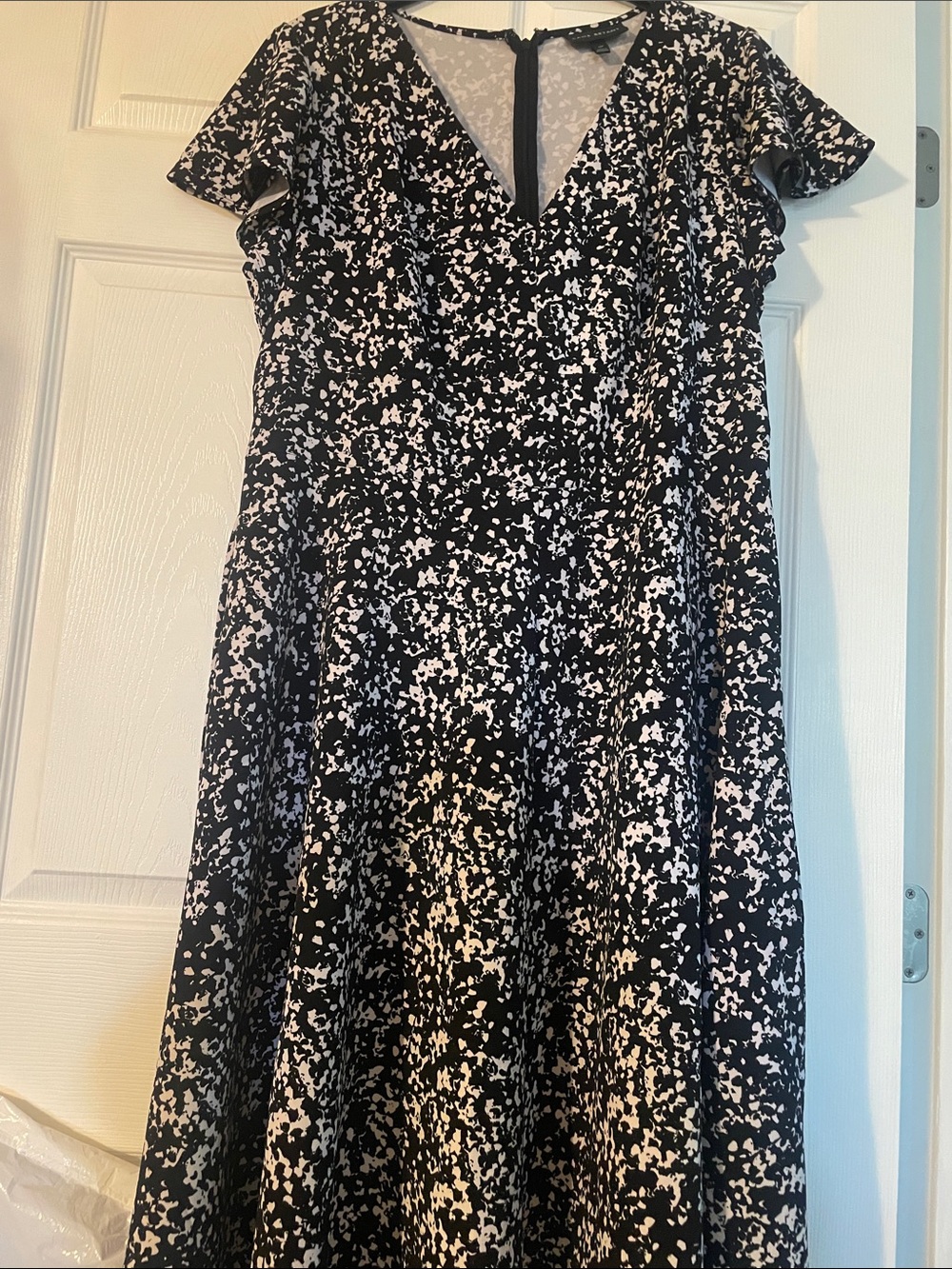 Lane Bryant Black and White Floral V-Neck Midi Dress